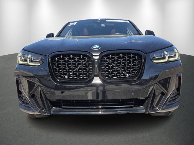2025 BMW X4 xDrive30i