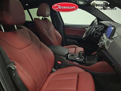 2025 BMW X4 xDrive30i