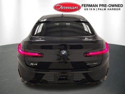 2025 BMW X4 xDrive30i