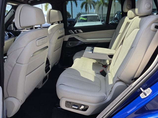 2026 BMW X7 M60i