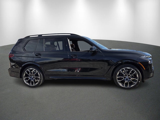 2026 BMW X7 M60i