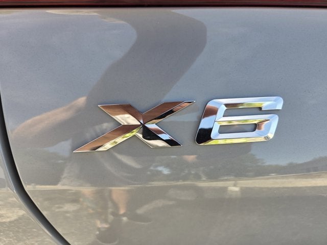 2027 BMW X6 xDrive40i