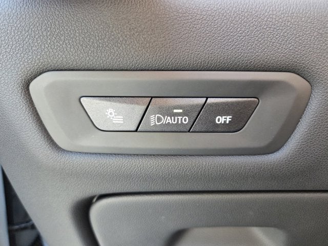 2027 BMW X6 xDrive40i