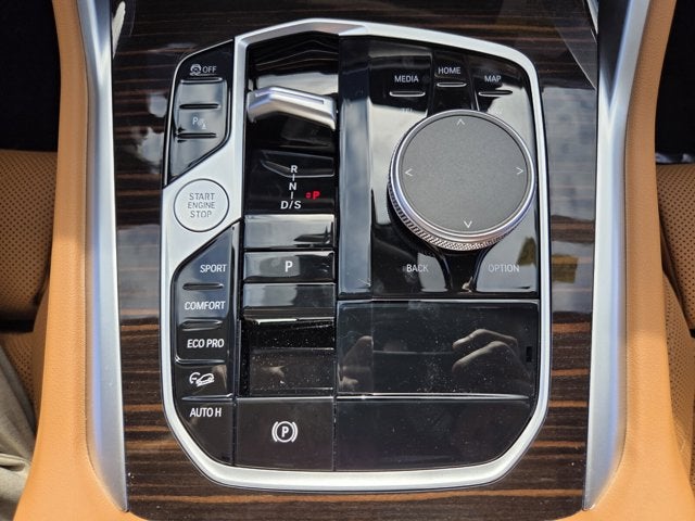 2027 BMW X6 xDrive40i