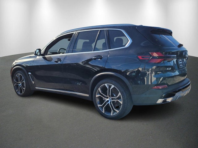 2025 BMW X5 Base
