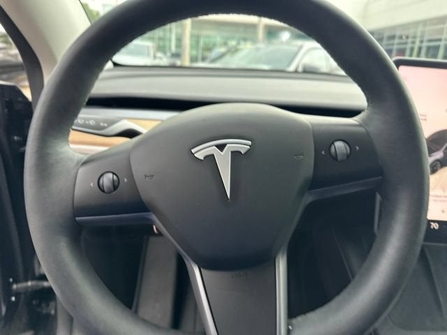 2024 Tesla Model Y Standard Range