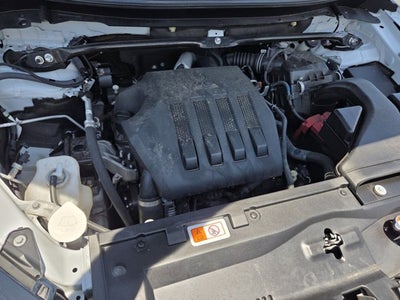2023 Mitsubishi Eclipse Cross Base