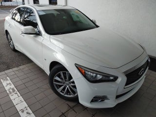 2015 INFINITI Q50 Premium