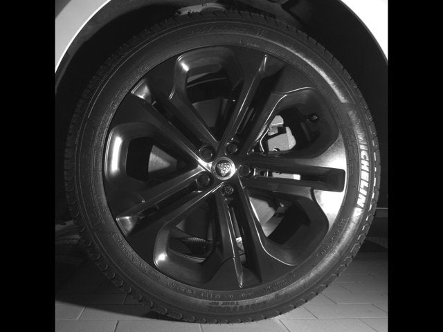 2024 Jaguar F-PACE R-Dynamic S