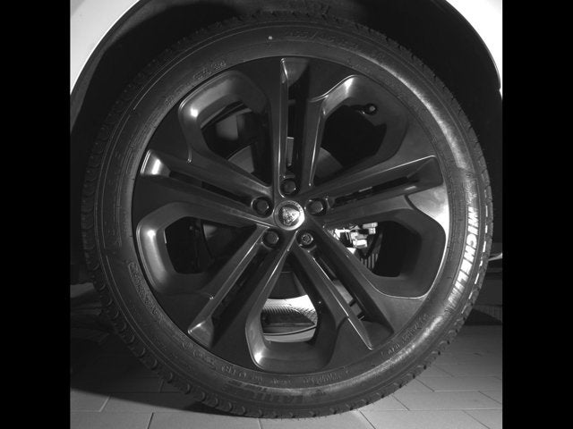 2024 Jaguar F-PACE R-Dynamic S