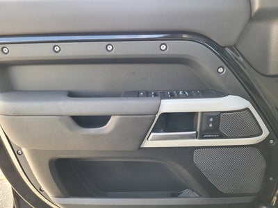 2024 Land Rover Defender S