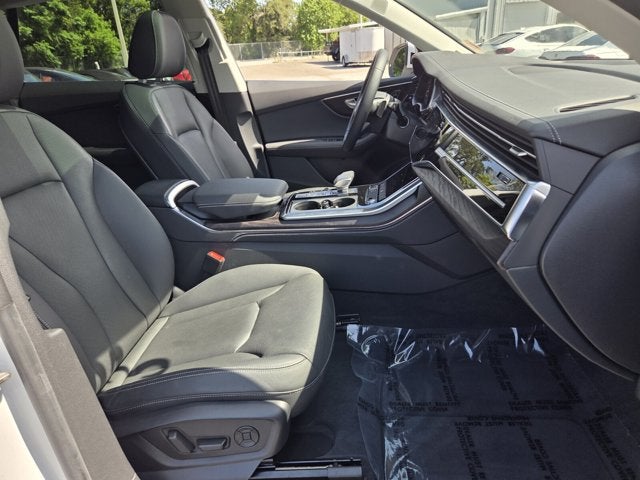 2023 Audi Q8 Premium Plus