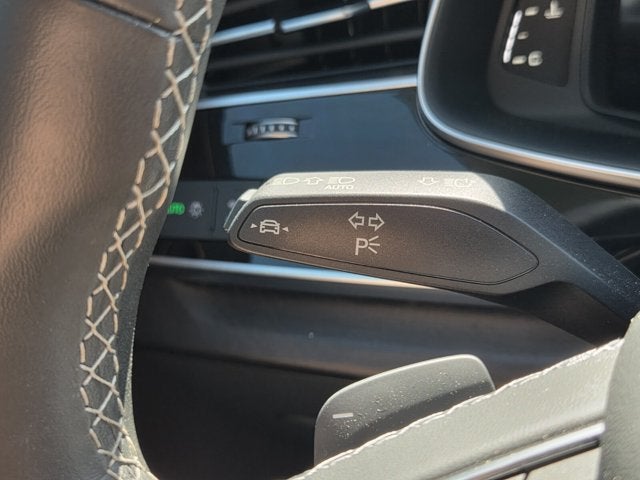 2023 Audi Q8 Premium Plus