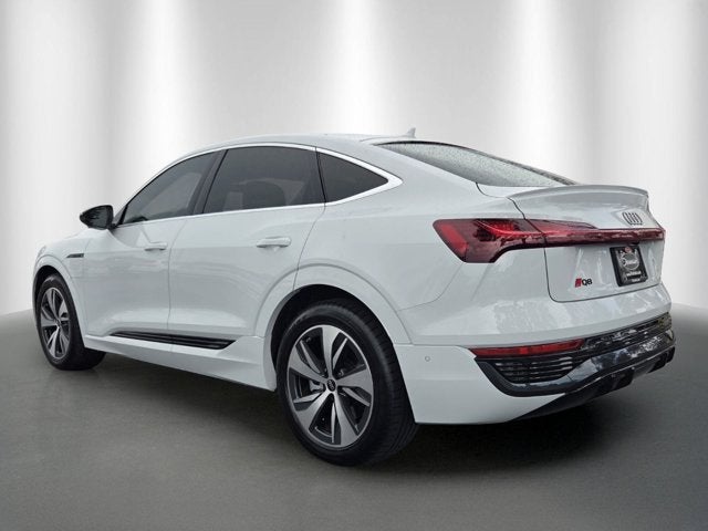 2024 Audi Q8 e-tron Sportback S line Premium Plus
