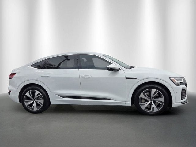 2024 Audi Q8 e-tron Sportback S line Premium Plus