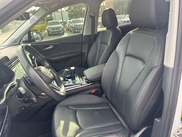 2023 Audi Q7 Premium Plus