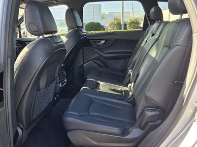 2019 Audi Q7 Prestige