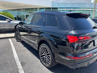 2025 Audi SQ7 Prestige