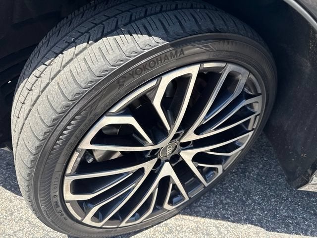 2025 Audi SQ7 Prestige