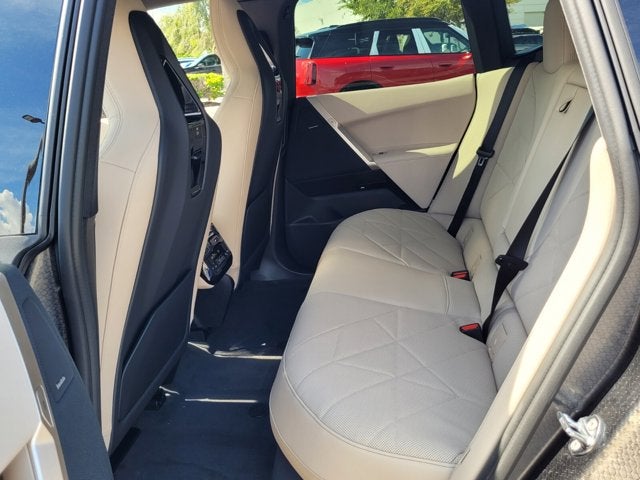 2026 BMW iX xDrive45