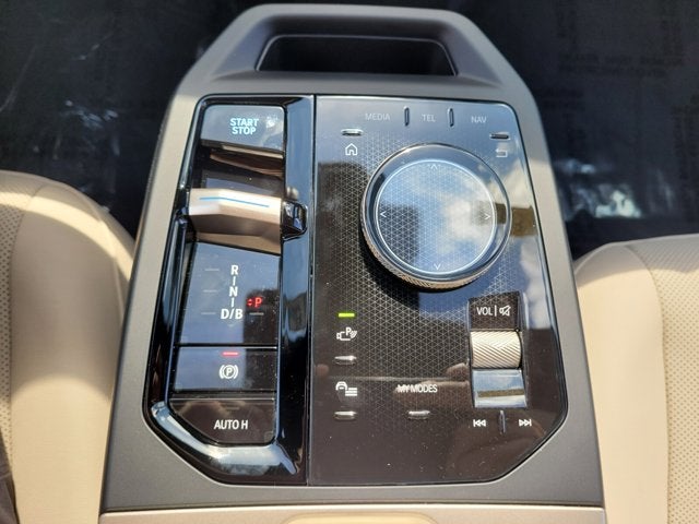 2026 BMW iX xDrive45