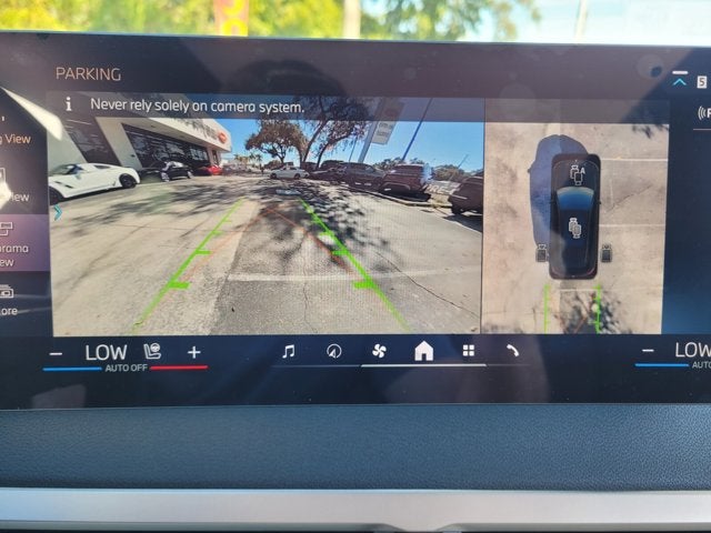 2026 BMW iX xDrive60