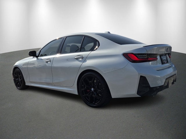 2026 BMW 3 Series 330i