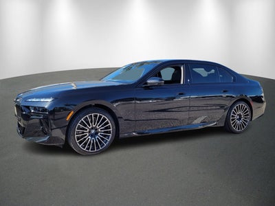 2026 BMW 740i 740i