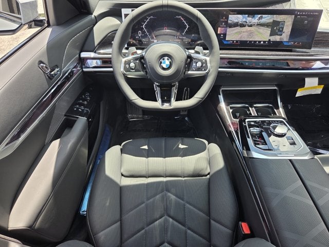 2026 BMW 740i 740i