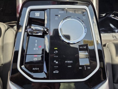 2026 BMW 740i 740i