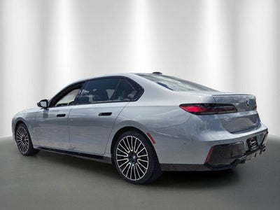 2026 BMW 740i 740i