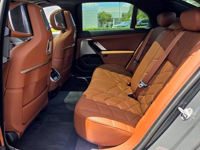 2026 BMW 740i 740i