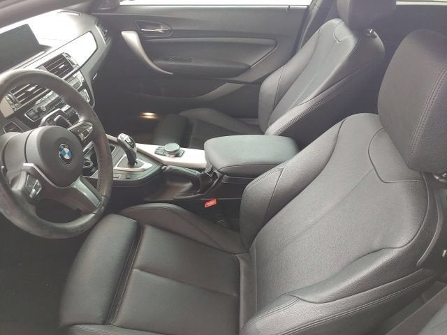 2019 BMW 2 Series 230i