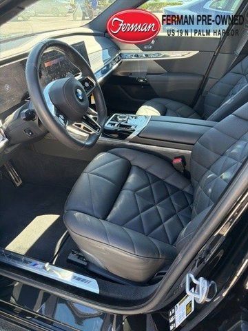 2025 BMW 7 Series 740i xDrive