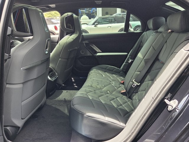 2026 BMW 740i 740i xDrive