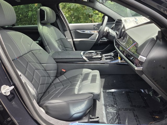 2026 BMW 740i 740i xDrive