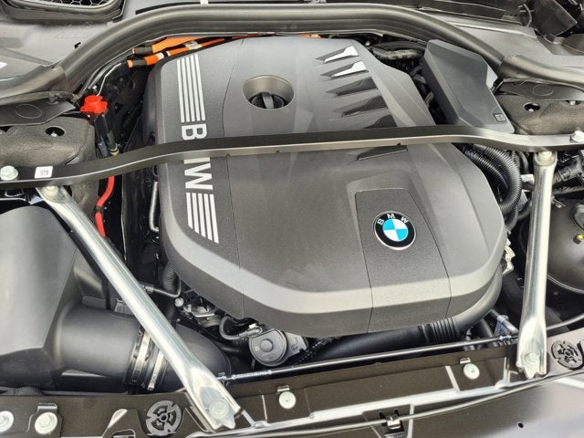 2025 BMW 750e xDrive 750e xDrive