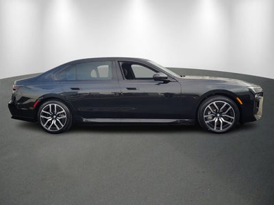 2025 BMW 750e xDrive 750e xDrive
