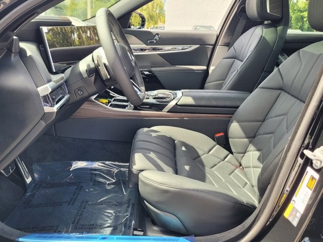 2026 BMW 750e xDrive 750e xDrive