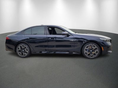 2026 BMW 530i 530i
