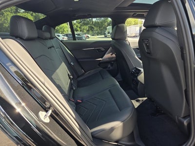 2027 BMW 530i 530i