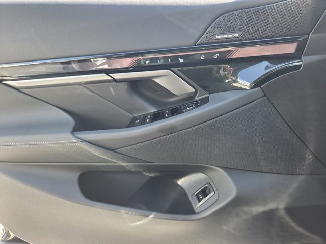 2027 BMW 530i 530i