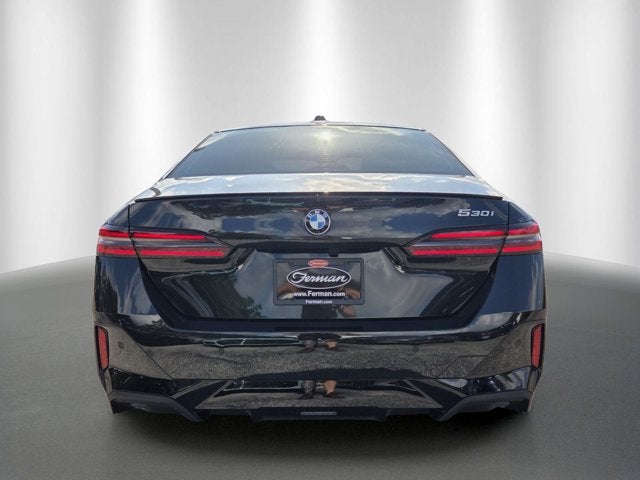 2027 BMW 530i 530i