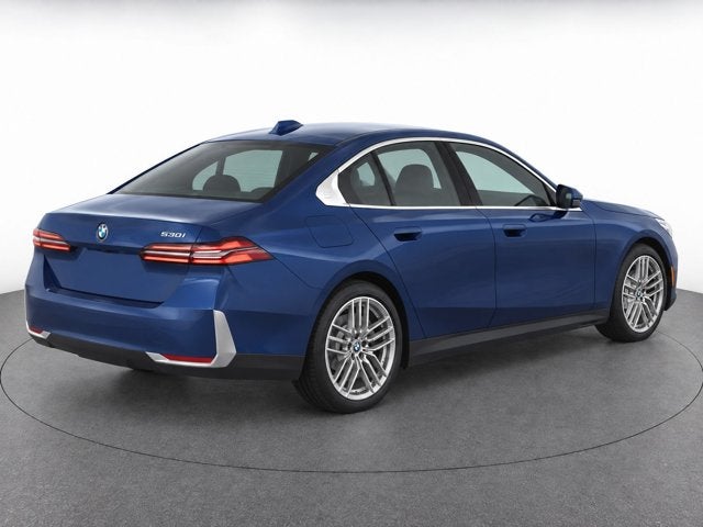 2024 BMW 5 Series 530i