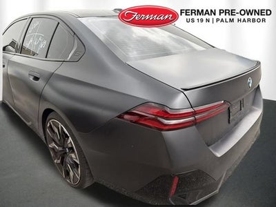 2024 BMW 530i 530i