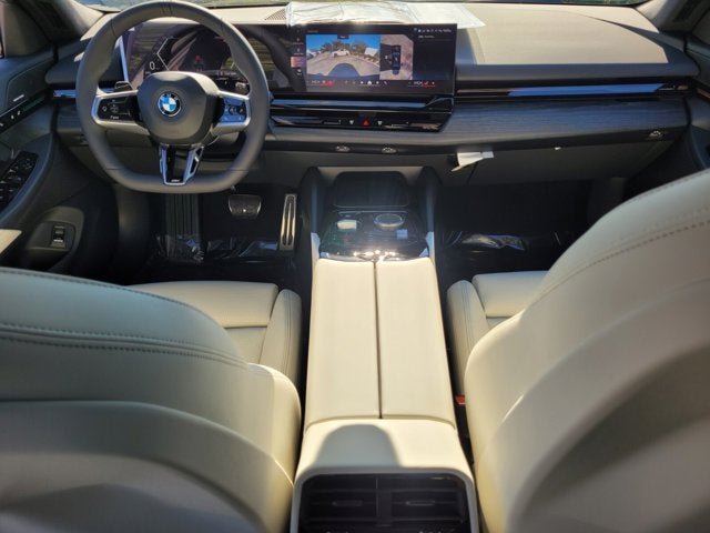 2026 BMW 530i 530i