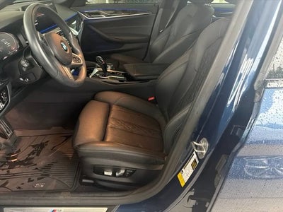 2022 BMW 530i 530i