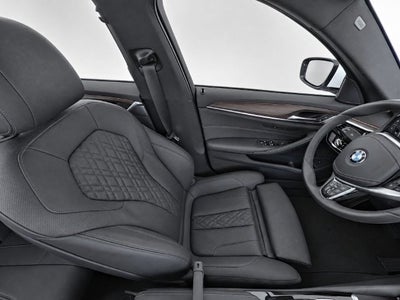 2023 BMW 530i 530i