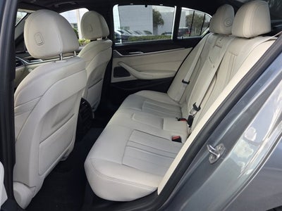 2023 BMW 530i 530i