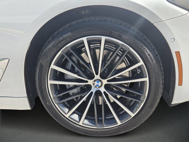 2021 BMW 540i 540i